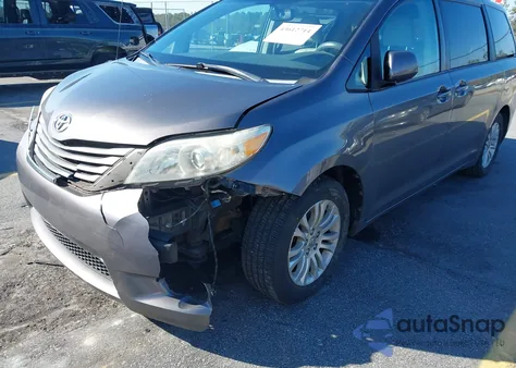 2013 Toyota Sienna Xle V6 8 Passenger from USA, damaged, VIN 5TDYK3DC3DS289347